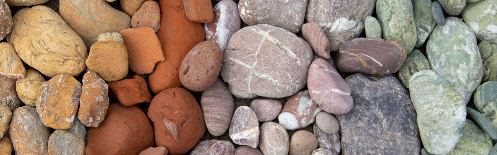 Gestein an der Tiroler Ache