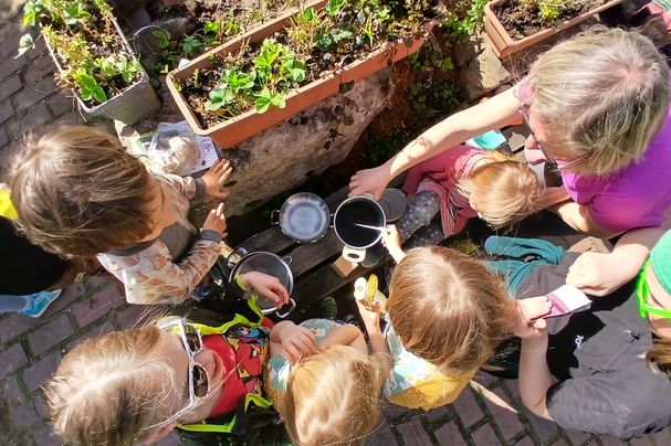 Löwenzahnhonig kochen