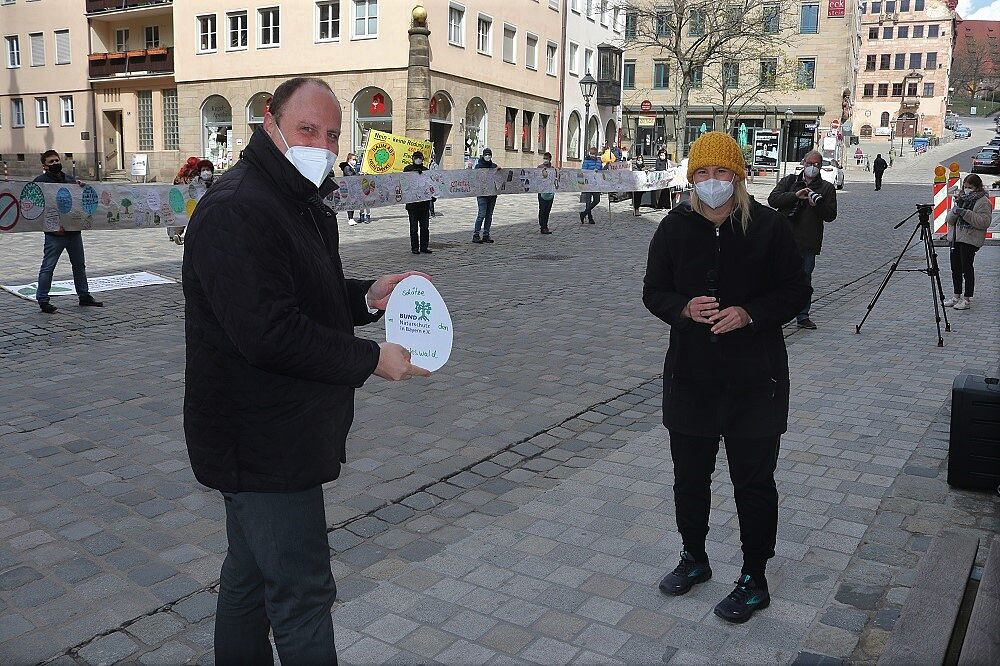 Bürgermeister Christian Vogel und Carola Reichl 