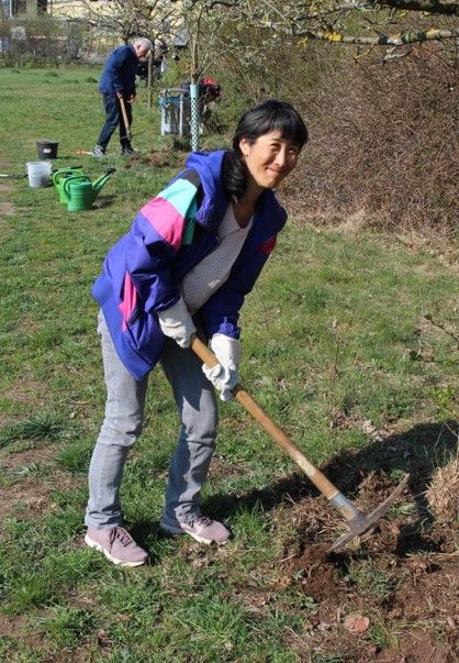 ... und Pflege der Obstwiese