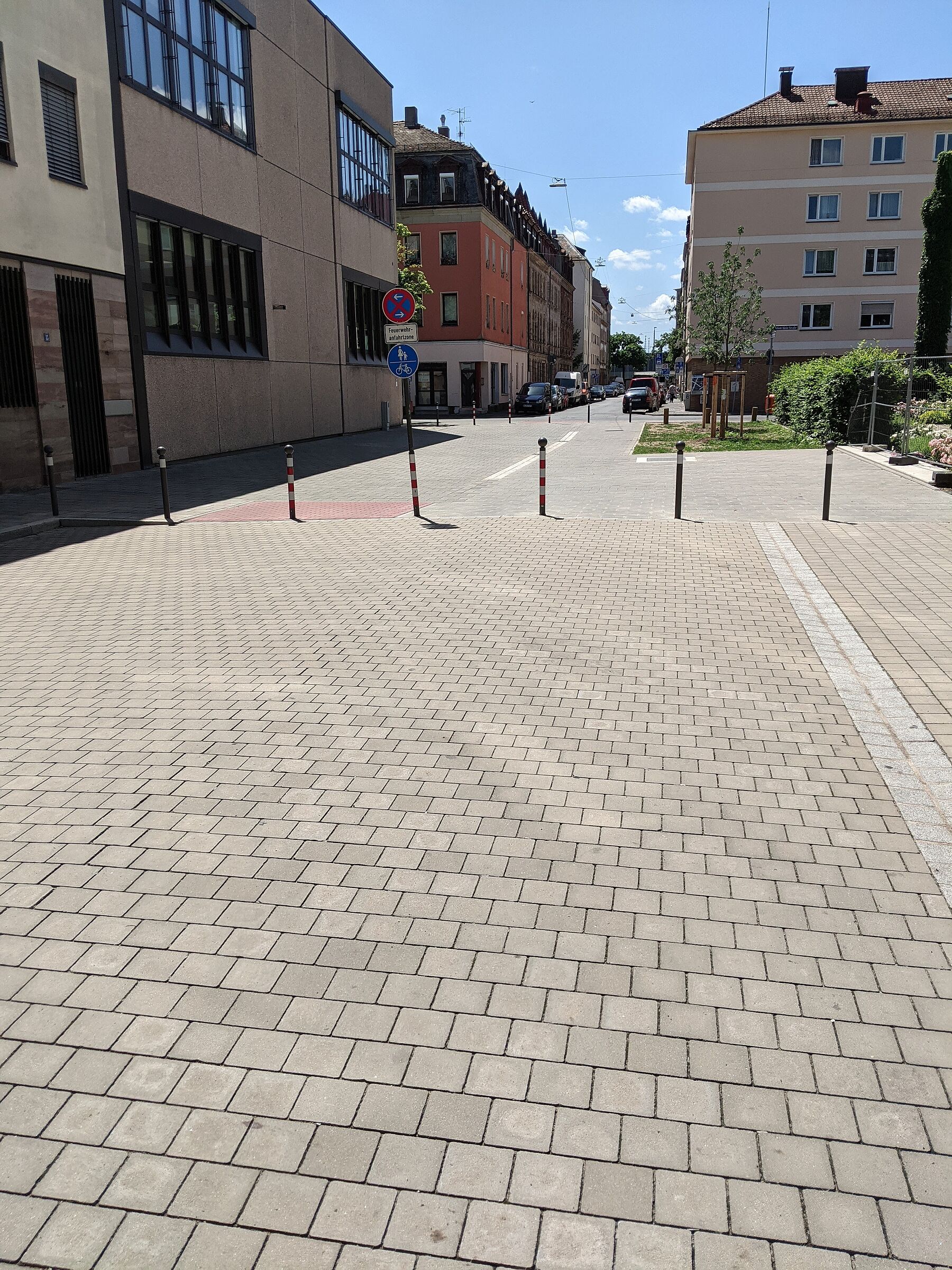 Dr.-Heinz-Sebiger-Straße