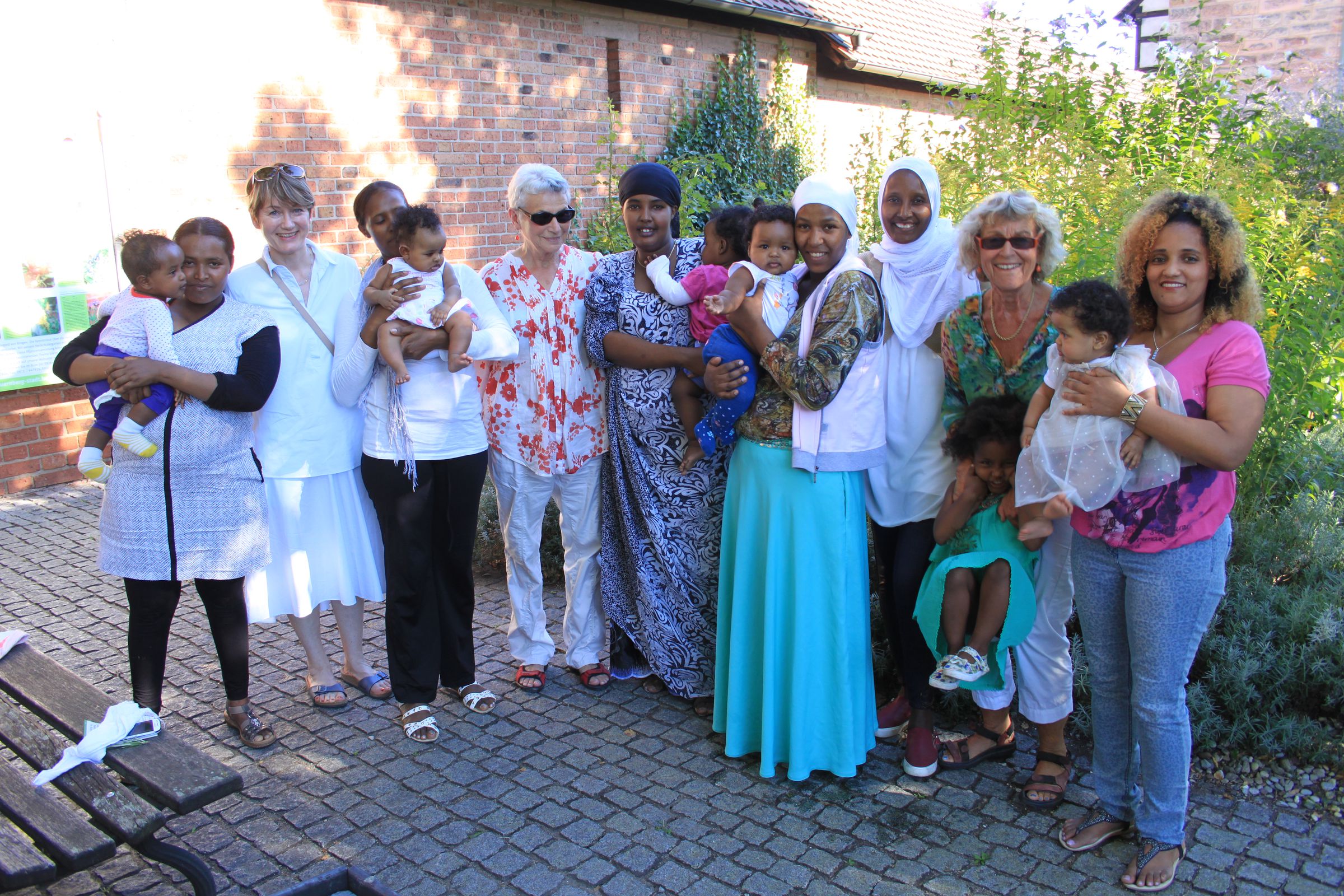 Heilkräutergartenführung für Flüchtlinge