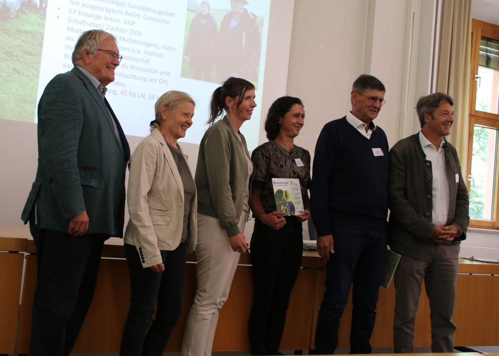 Wiesenmeisterschaft Preisverleihung stv. Landrätin