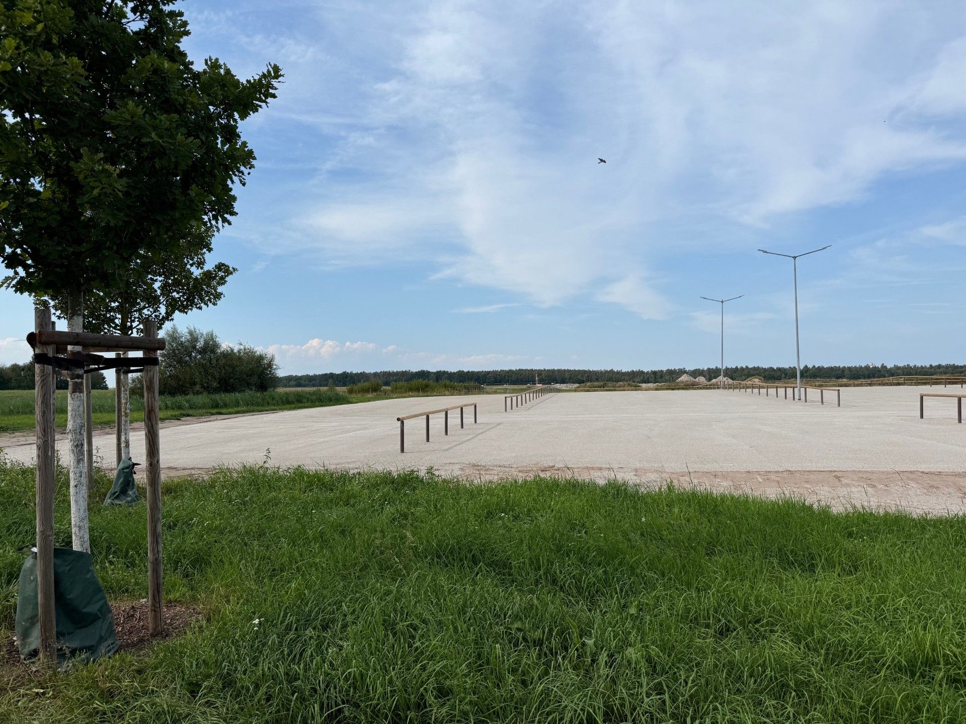 neuer Parkplatz am Flughafen