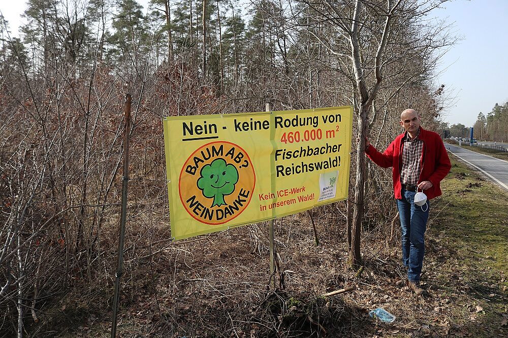 Protestplakat auf der BN-Orchideenwiese Langwasser