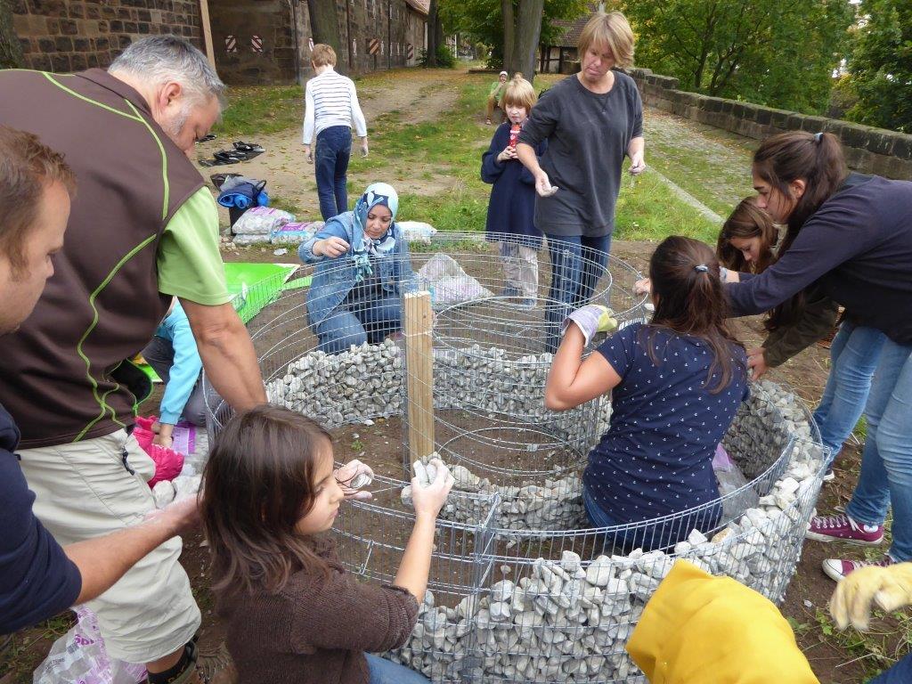 Schneckenbauer bei der Arbeit